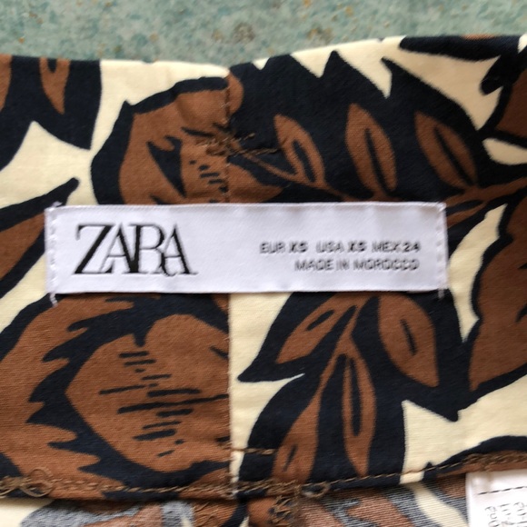 Zara patterned wide leg pants size xsmall - Picture 2 of 3